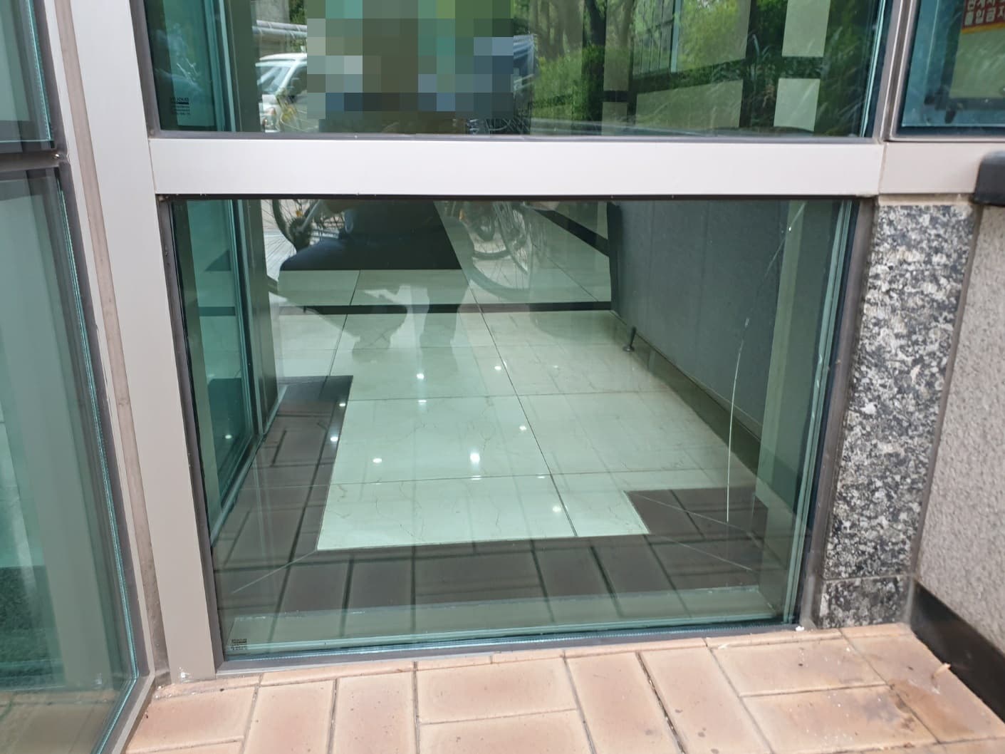 0057_2023.07.01_서울시 광진구 자양동 이튼타워리버3차 아파트 유리 시공