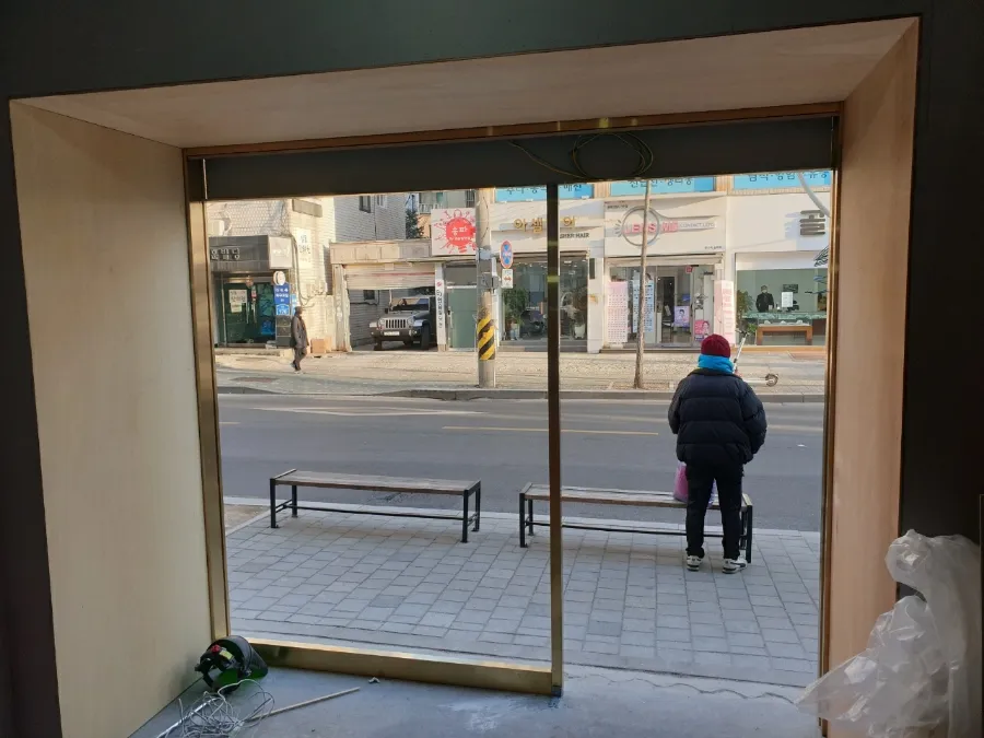 경기 고양시 일산동구 정발산동 상가 자동문 시공 시공 썸네일 3