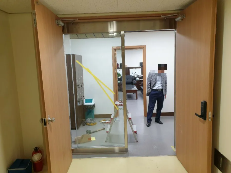경기도 부천시 대우테크노파크 자동문 시공 시공 썸네일 14