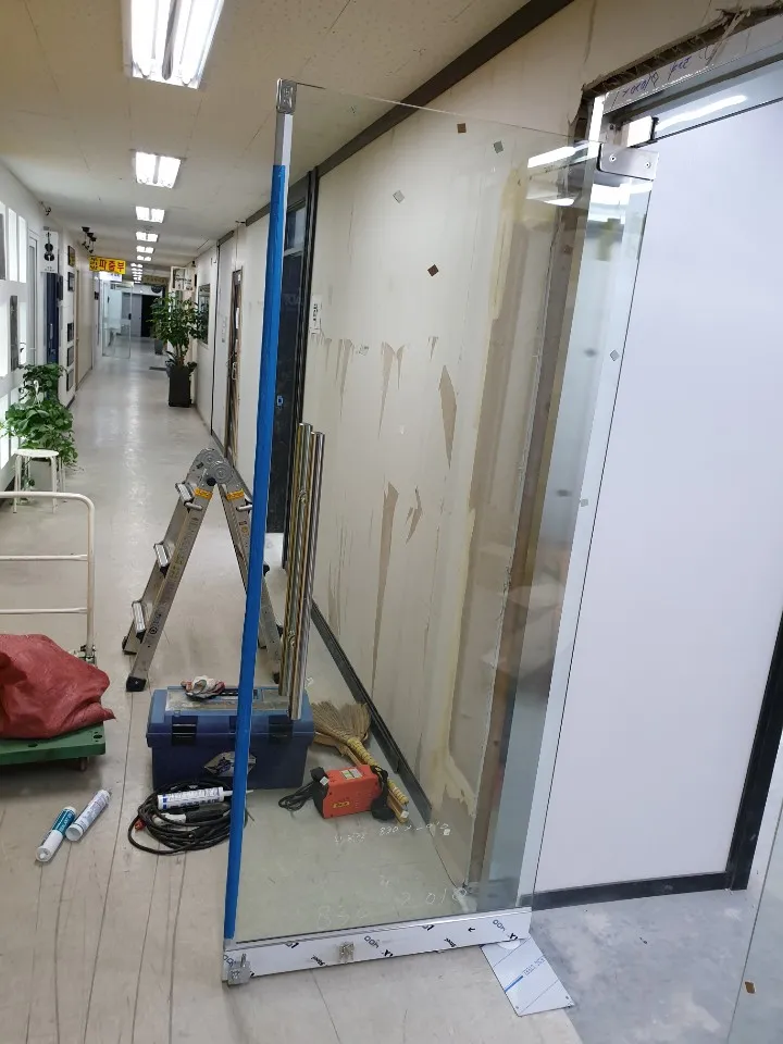 경기 고양시 일산동구 정발산동 상가 강화도어 시공 시공 썸네일 11
