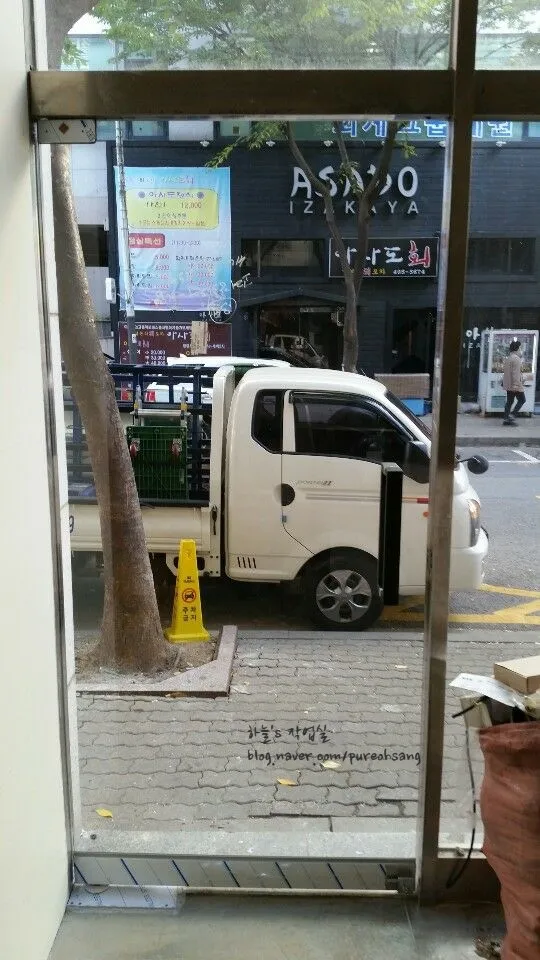 경기 고양시 일산동구 정발산동 강화도어(유리문 출입문) 및 힌지 교체 시공 썸네일 3