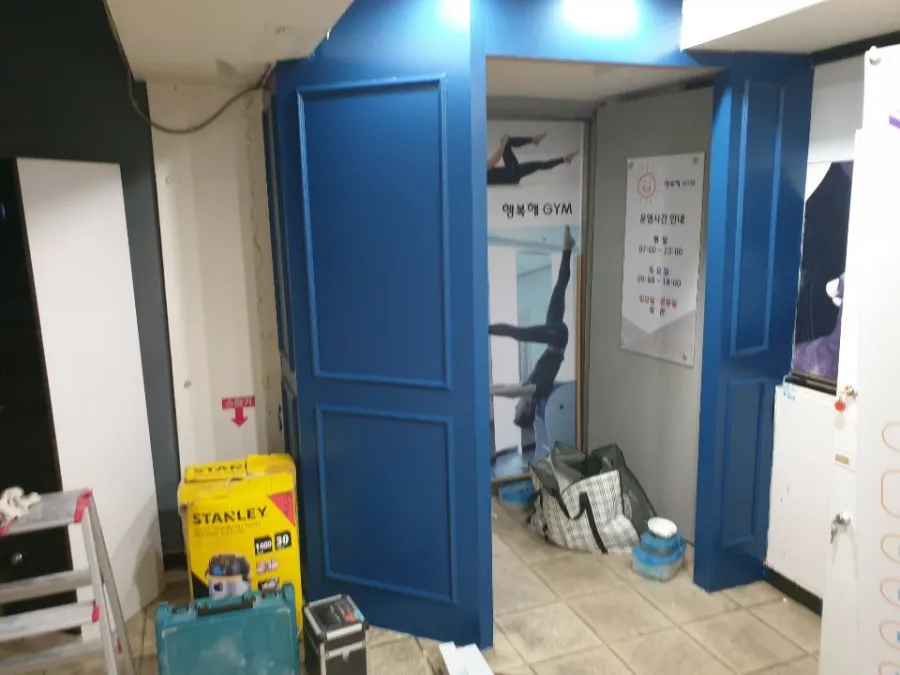 대치동 줌바핏 강화도어 시공 시공 썸네일 3