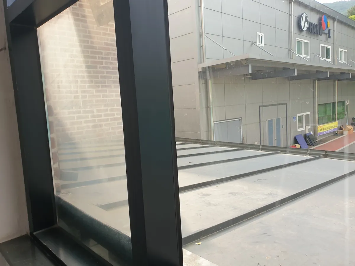 경기도 고양시 카페 유리 교체 및 자동문 모터 시공 시공 썸네일 12